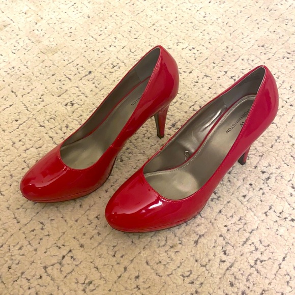 Worthington Shoes - NWOT Red Heels Worthington size 9.5